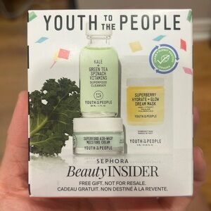 Youth to the People Skincare Set